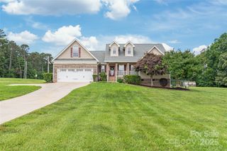 8717 Swift Road, Oakboro, NC 28129