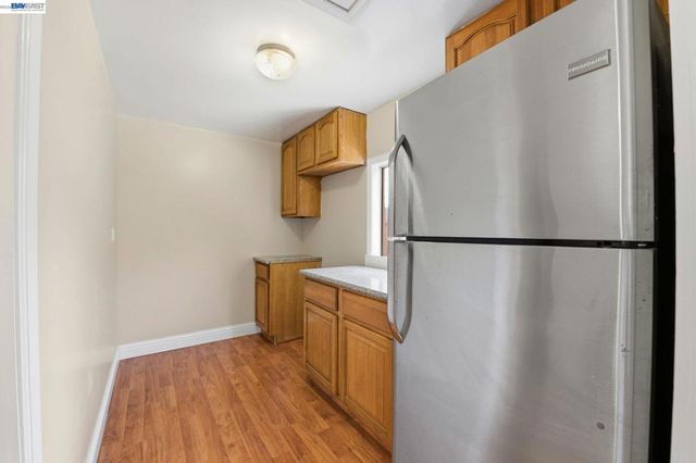 15274 Inverness St, San Leandro, CA 94579