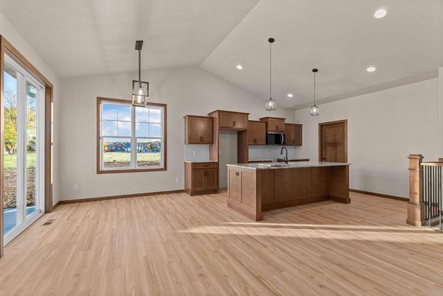 W4962 COTTAGE LANE, Sherwood, WI 54169