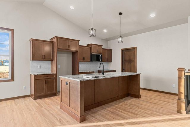 W4962 COTTAGE LANE, Sherwood, WI 54169