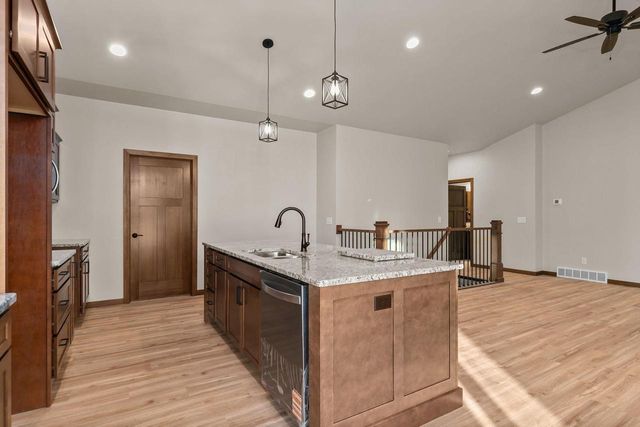 W4962 COTTAGE LANE, Sherwood, WI 54169