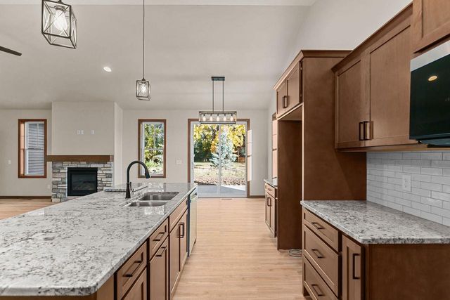 W4962 COTTAGE LANE, Sherwood, WI 54169