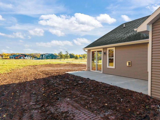 W4962 COTTAGE LANE, Sherwood, WI 54169