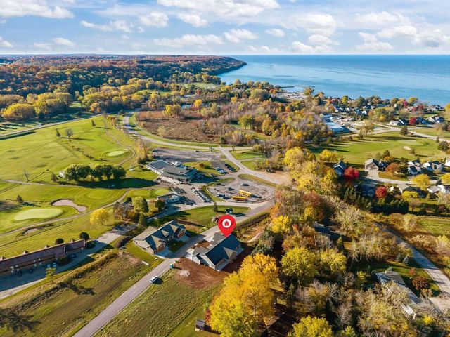 W4962 COTTAGE LANE, Sherwood, WI 54169