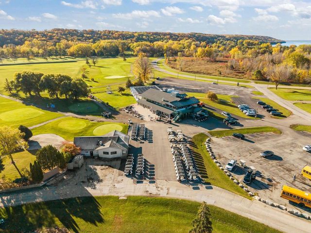 W4962 COTTAGE LANE, Sherwood, WI 54169