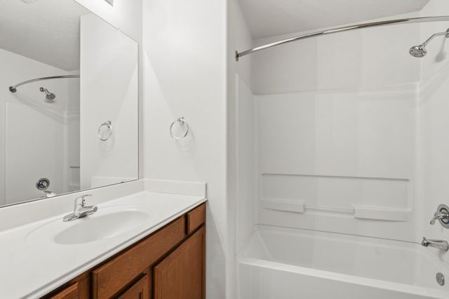 6910 Clover Walk Lane, Richmond, TX 77469