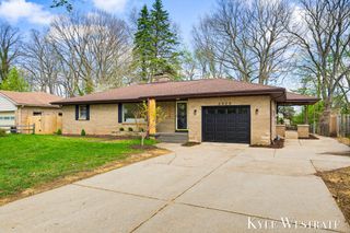 2926 Chamberlain Avenue Se, City Of Grand Rapids, MI 49508