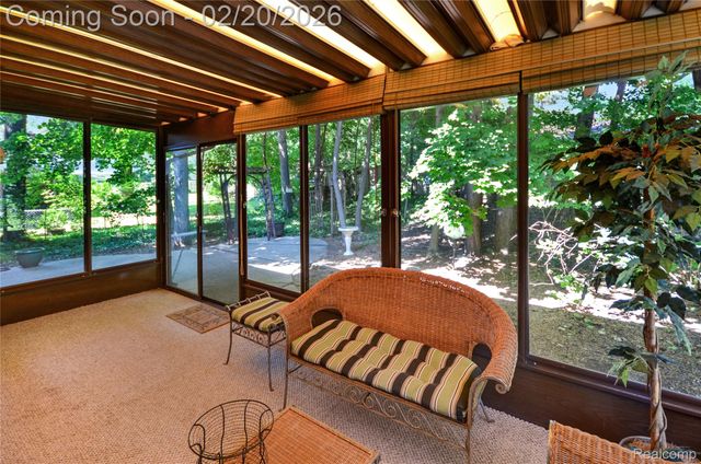 53645 Lambeth Court, Shelby Charter Township, MI 48316