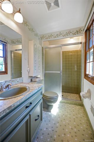 53645 Lambeth Court, Shelby Charter Township, MI 48316