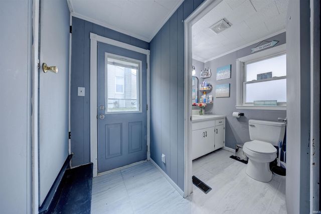 631 16th Street, Tell City, IN 47586