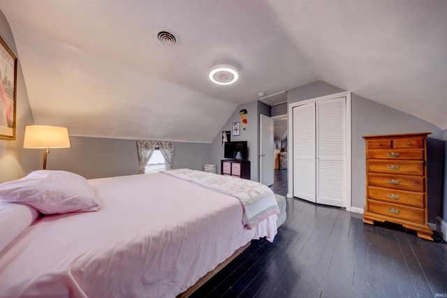 631 16th Street, Tell City, IN 47586