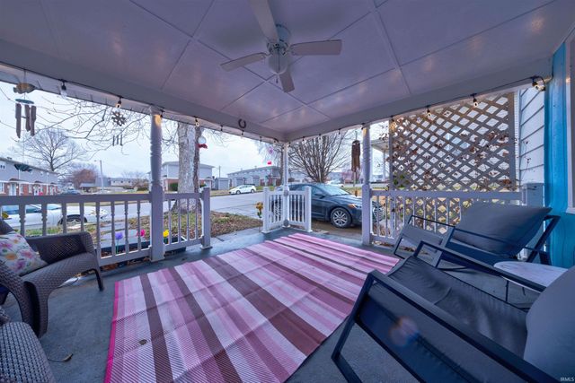 631 16th Street, Tell City, IN 47586