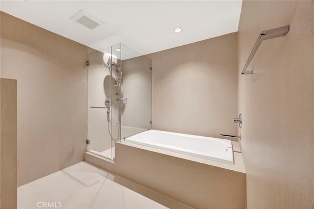 150 Ocean Park 520, Santa Monica, CA 90405