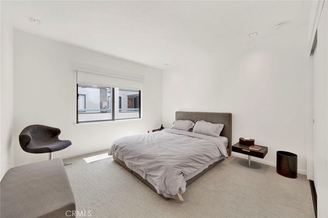 150 Ocean Park 520, Santa Monica, CA 90405