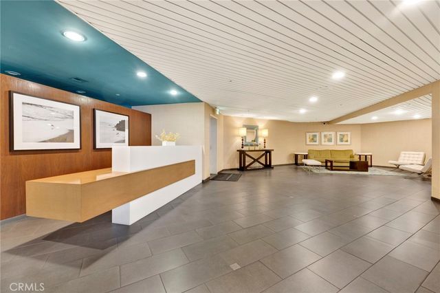 150 Ocean Park 520, Santa Monica, CA 90405