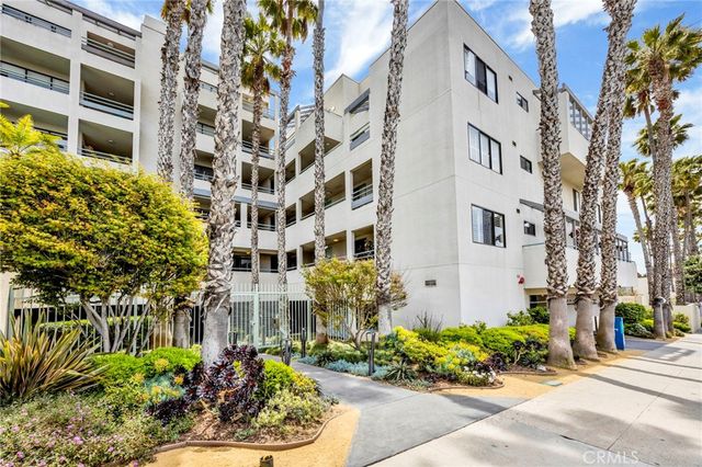 150 Ocean Park 520, Santa Monica, CA 90405