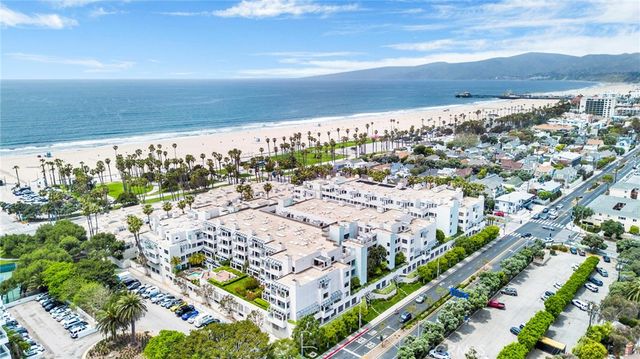 150 Ocean Park 520, Santa Monica, CA 90405
