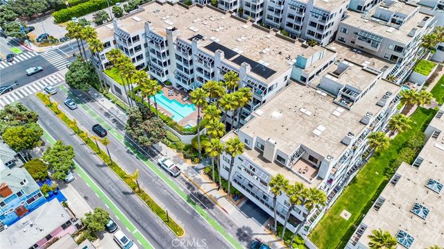 150 Ocean Park 520, Santa Monica, CA 90405