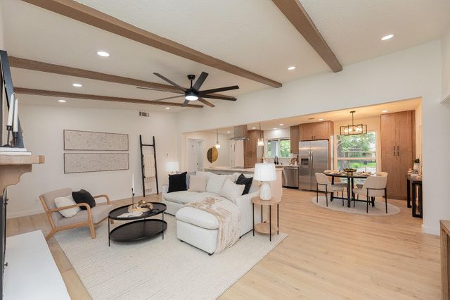 9843 Childress DR, Austin, TX 78753