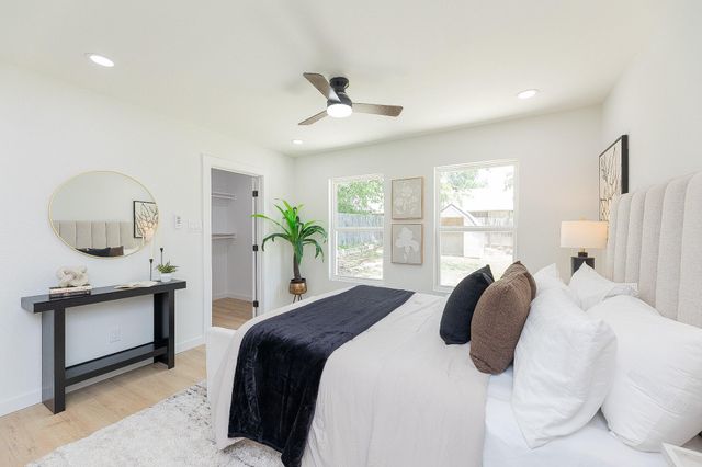 9843 Childress DR, Austin, TX 78753