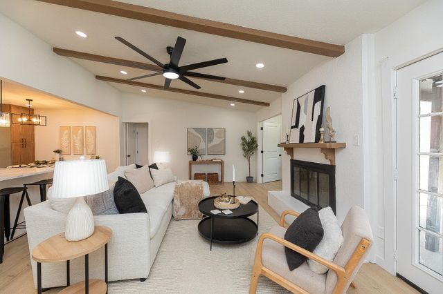 9843 Childress DR, Austin, TX 78753