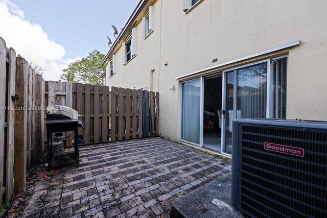 3335 NE 13th Cir Dr 105-27, Homestead, FL 33033