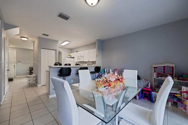 3335 NE 13th Cir Dr 105-27, Homestead, FL 33033