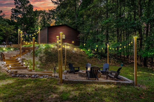 16 Toccoa Ridge Road, Mineral Bluff, GA 30559
