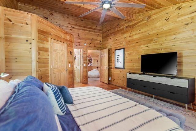 16 Toccoa Ridge Road, Mineral Bluff, GA 30559