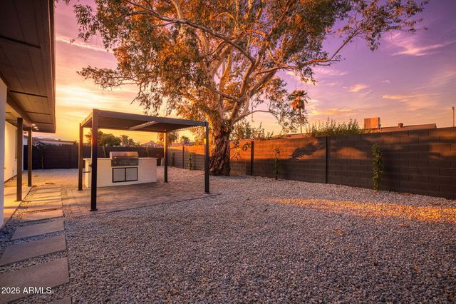 13238 N 38 Place, Phoenix, AZ 85032