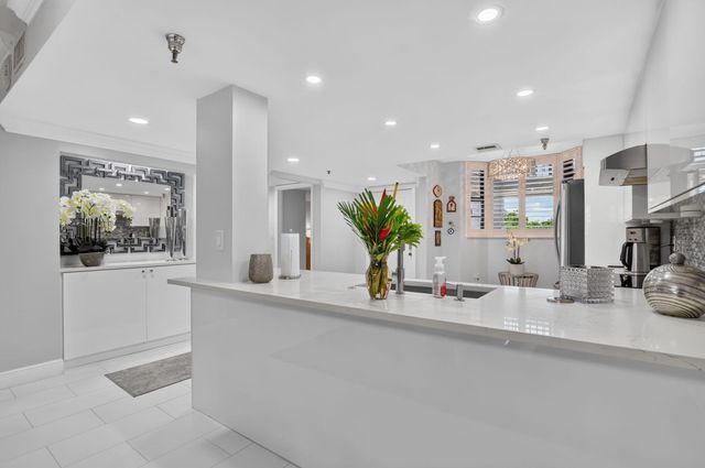 6320 Boca Del Mar Drive 304, Boca Raton, FL 33433