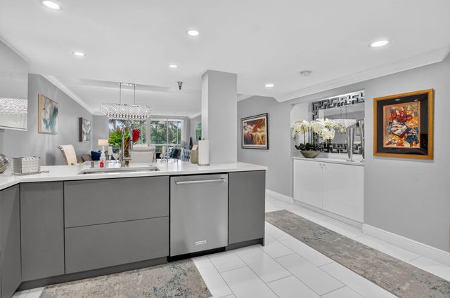 6320 Boca Del Mar Drive 304, Boca Raton, FL 33433