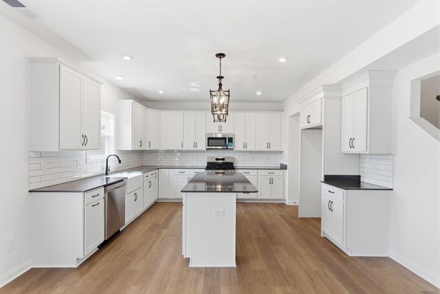 105 Roland Court, Nicholasville, KY 40356