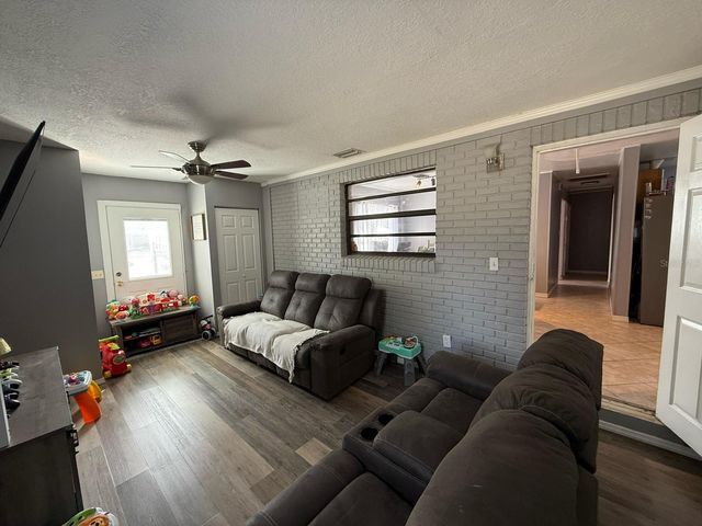 311 CONGRESS AVENUE, Auburndale, FL 33823