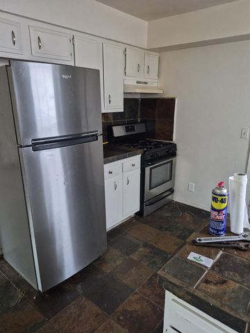 2412 Village Walk, Austin, TX 78744