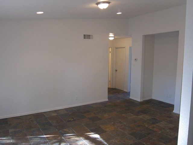 2412 Village Walk, Austin, TX 78744