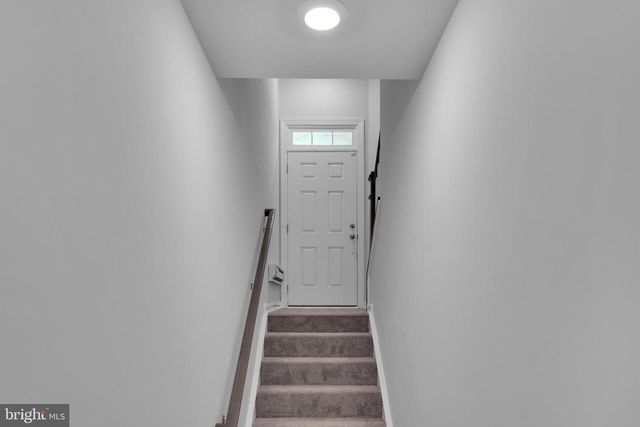 9712 VANG DR, Lanham, MD 20706