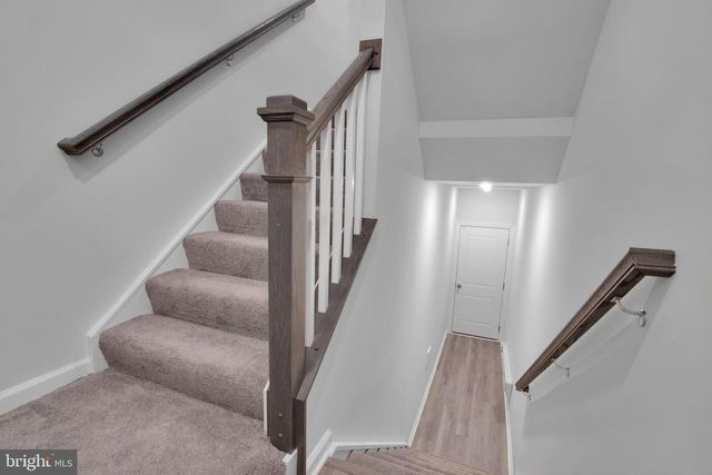 9712 VANG DR, Lanham, MD 20706