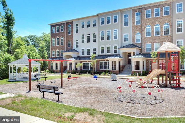 9712 VANG DR, Lanham, MD 20706