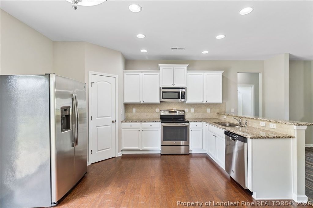 2537 Spinnaker Drive, Hope Mills, NC 28348 — photo 11