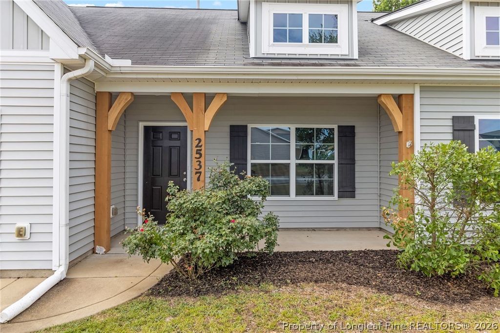 2537 Spinnaker Drive, Hope Mills, NC 28348 — photo 4