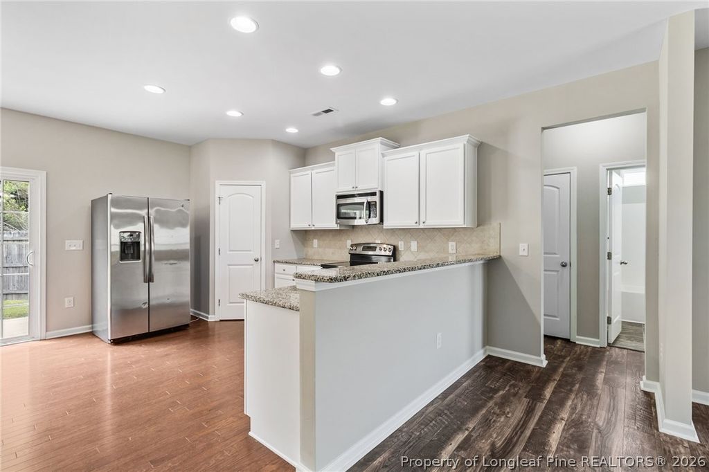 2537 Spinnaker Drive, Hope Mills, NC 28348 — photo 8