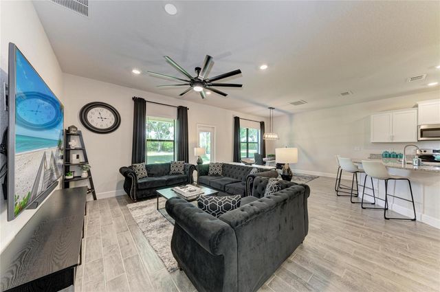 9507 43RD COURT E, Parrish, FL 34219
