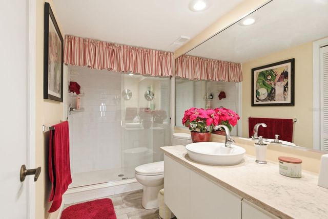 3078 EASTLAND BOULEVARD 401, Clearwater, FL 33761