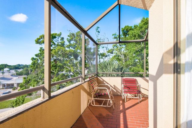 3078 EASTLAND BOULEVARD 401, Clearwater, FL 33761
