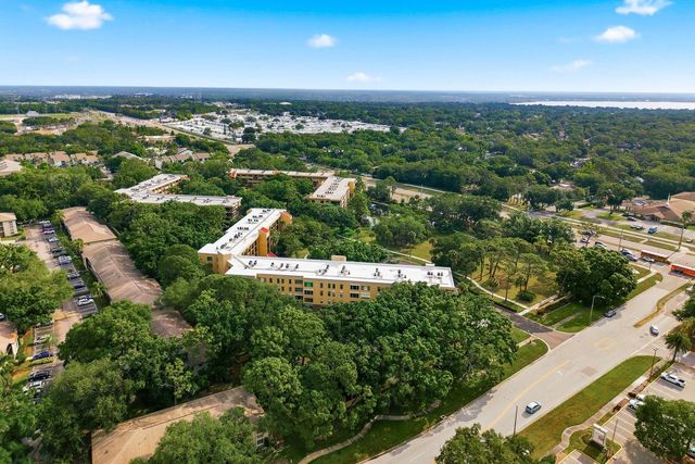 3078 EASTLAND BOULEVARD 401, Clearwater, FL 33761