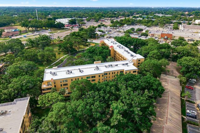 3078 EASTLAND BOULEVARD 401, Clearwater, FL 33761