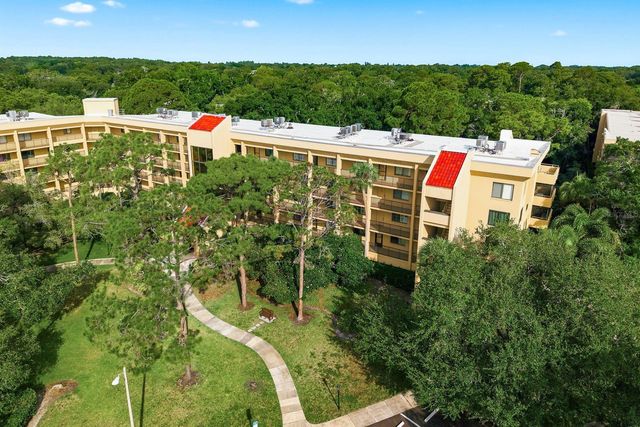 3078 EASTLAND BOULEVARD 401, Clearwater, FL 33761