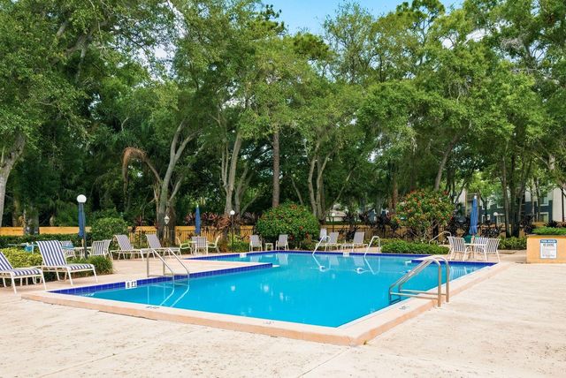 3078 EASTLAND BOULEVARD 401, Clearwater, FL 33761