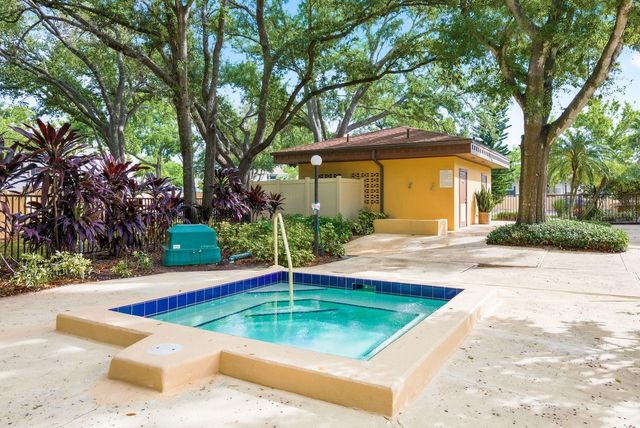 3078 EASTLAND BOULEVARD 401, Clearwater, FL 33761
